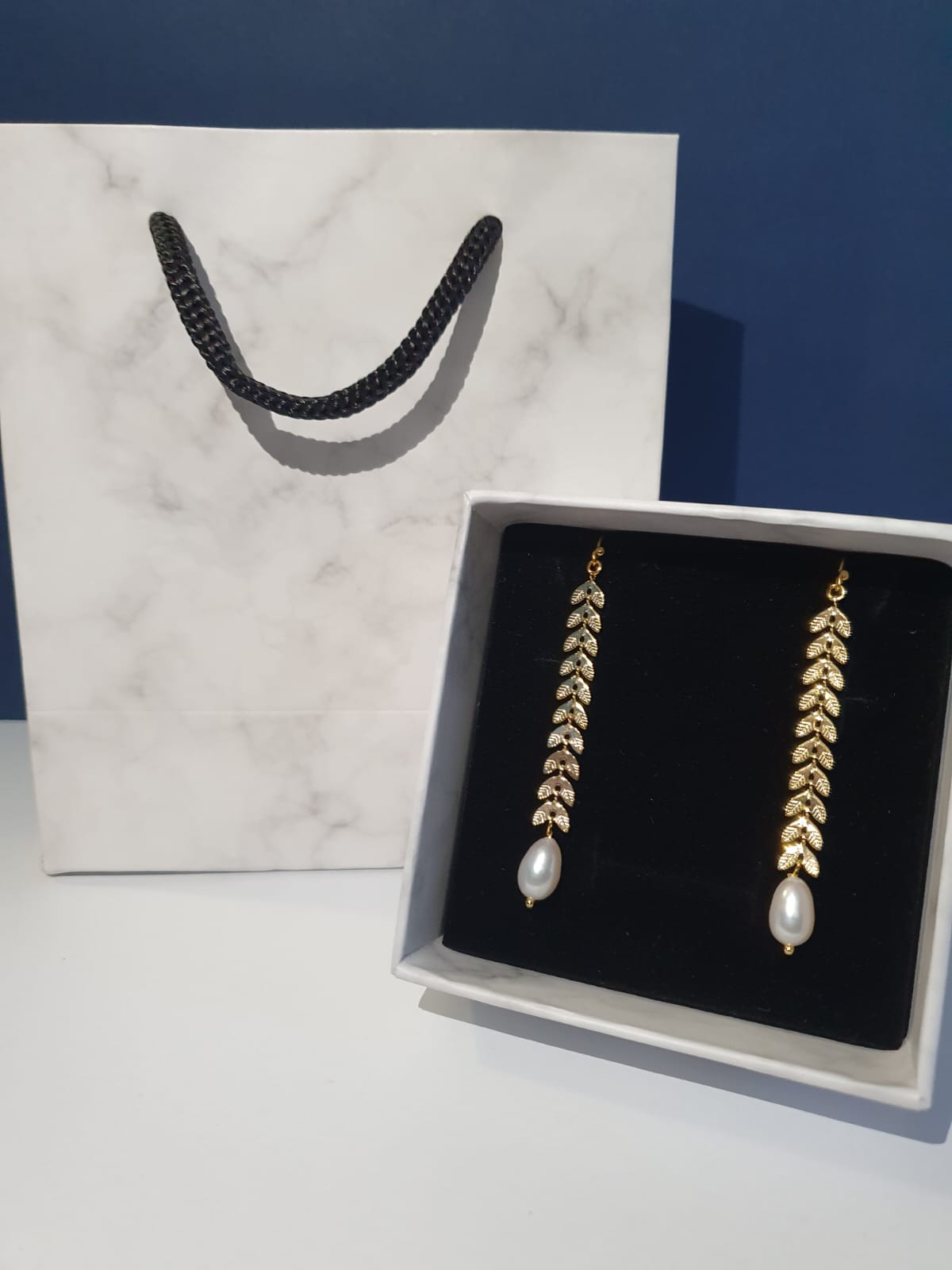 Pendientes elegantes para mujer